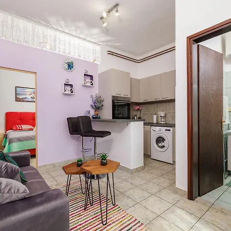 Modernes Studio-apartment Nur 650 Meter Zum Mit Grill, Fitnessraum, Meerblick Lejlighed