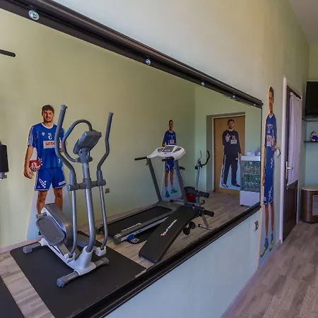 Modernes Studio-apartment Nur 650 Meter Zum Mit Grill, Fitnessraum, Meerblick Apartament *