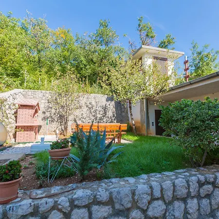 Apartament Modernes Studio-apartment Nur 650 Meter Zum Mit Grill, Fitnessraum, Meerblick Crikvenica