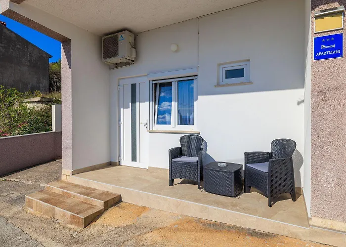 Modernes Studio-apartment Nur 650 Meter Zum Mit Grill, Fitnessraum, Meerblick