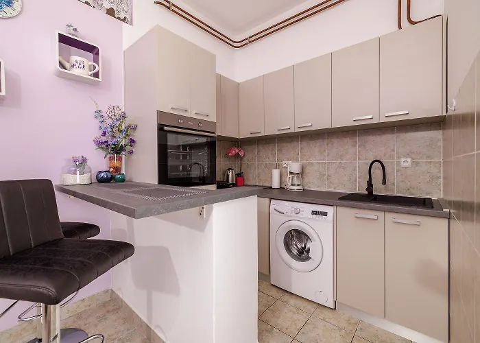 Modernes Studio-apartment Nur 650 Meter Zum Mit Grill, Fitnessraum, Meerblick