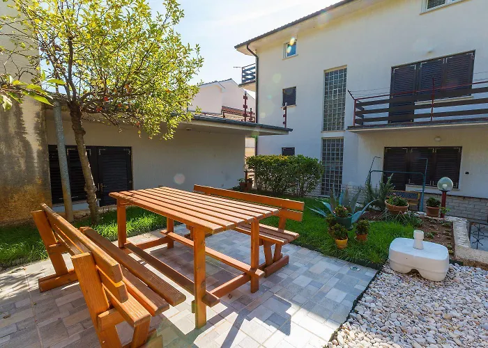 Modernes Studio-apartment Nur 650 Meter Zum Mit Grill, Fitnessraum, Meerblick